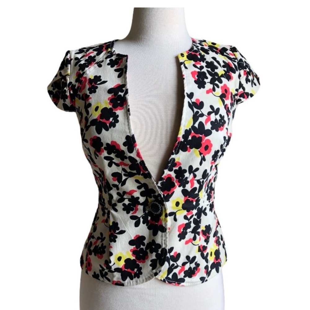 Anthro | Elevenses floral fitted cap sleeve jacket